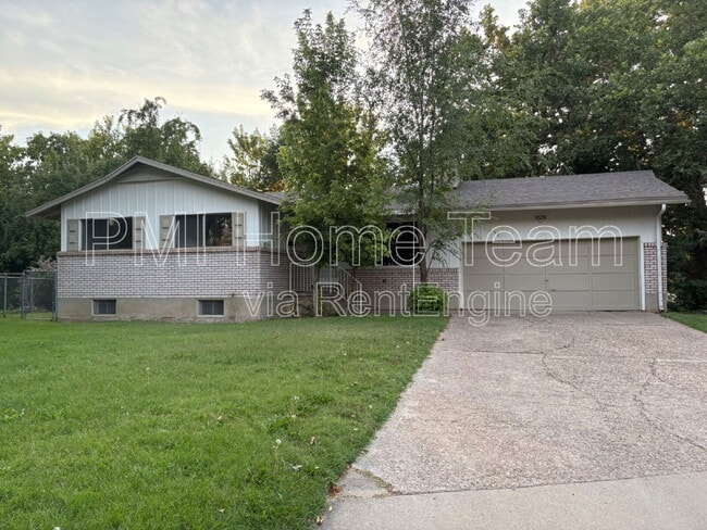 property at 3165 Jackson Ave