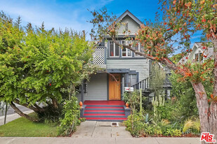 2618 3rd St, Unit 1 in Santa Monica, CA - Building Photo