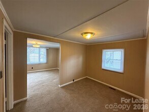 3131 Seymour Dr in Charlotte, NC - Building Photo - Building Photo