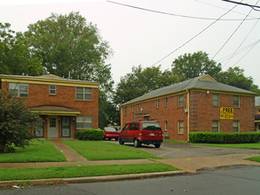 859-861 Crockett Pl in Memphis, TN - Building Photo - Building Photo