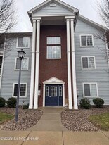 12102 Redspire Drive in Louisville, KY - Building Photo