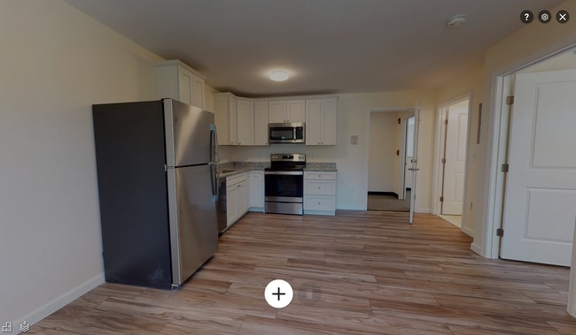 1 Sandwich Rd, Unit 4 in Bourne, MA - Foto de edificio - Building Photo