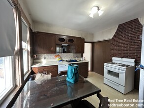 7 Aldie St, Unit 2 in Boston, MA - Building Photo - Building Photo