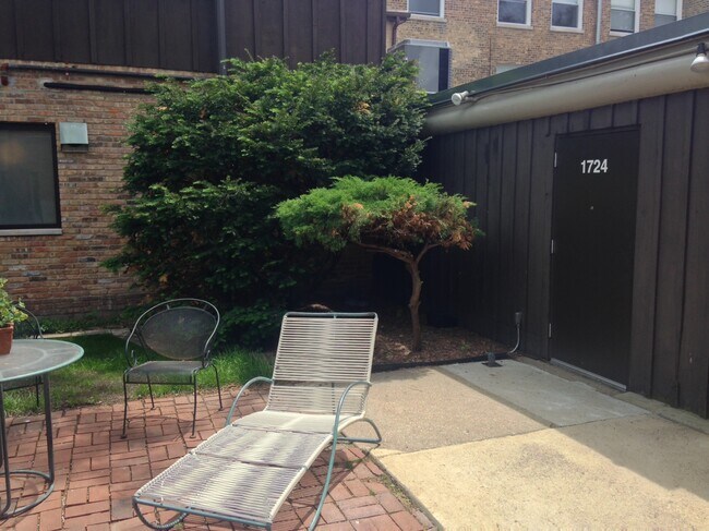 1726 Sherman Ave in Evanston, IL - Building Photo - Building Photo