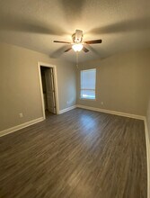 515 Church St, Unit B in Lake Charles, LA - Building Photo - Building Photo