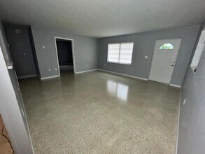 604 S Waldron Ave in Avon Park, FL - Building Photo - Building Photo