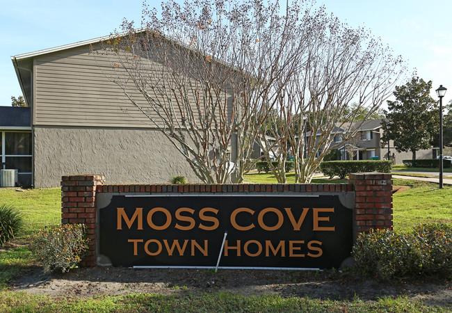 Moss Cove Town Homes in Winter Springs, FL - Foto de edificio - Building Photo