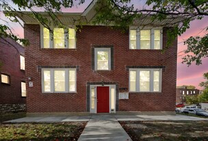 5803 S Kingshighway Blvd, Unit 1S in St. Louis, MO - Building Photo
