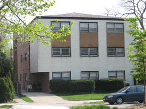 4725 Main St in Skokie, IL - Building Photo - Building Photo