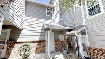 2119 Troy Ct, Unit 2119