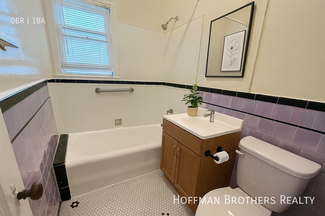 603 Cochran Ave in Los Angeles, CA - Foto de edificio - Building Photo