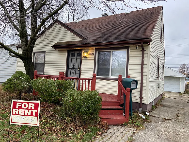 11306 Ford Ave in Warren, MI - Foto de edificio