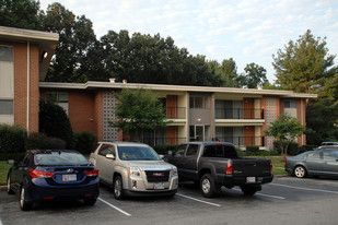 Spa Creek Condominiums Apartments