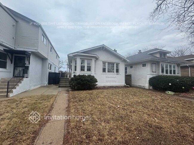 6209 N Maplewood Ave