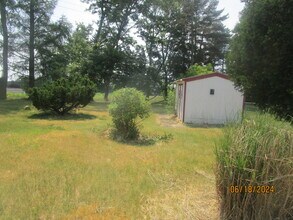 33 Krug Ct in Albany, NY - Building Photo - Building Photo