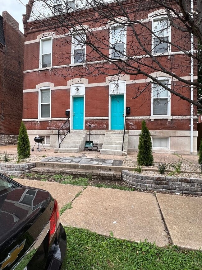 property at 3131-3133-3133 California Ave