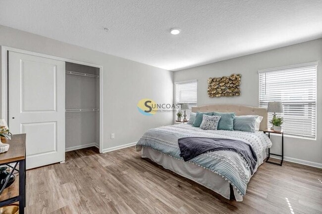 1522 Yelford Cir