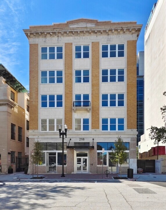 218 Church Street W Apartments in Jacksonville, FL - Building Photo