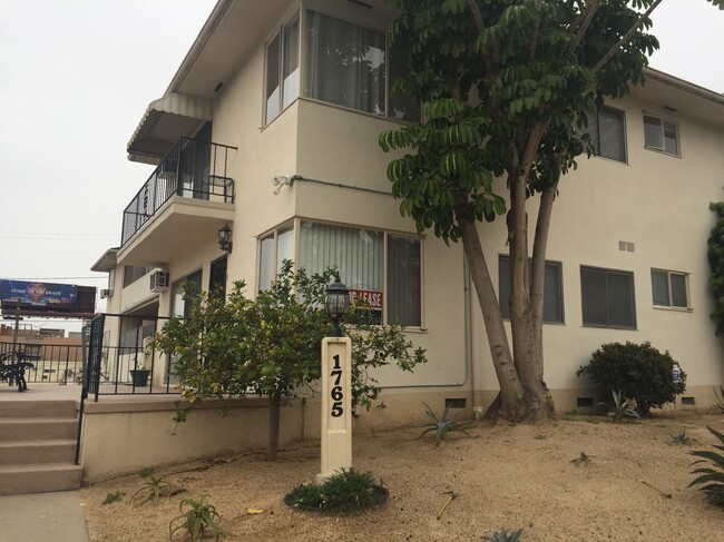 1761-1765 Selby Ave in Los Angeles, CA - Building Photo - Building Photo