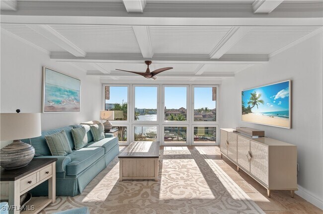 property at 4031 Gulf Shore Blvd N