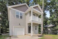 111 Lookout Point Pl in Mooresville, NC - Foto de edificio - Building Photo