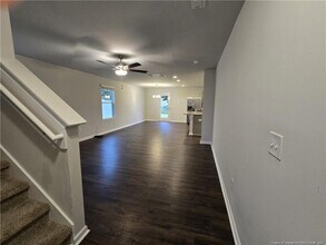 216 Melbourne Dr in Raeford, NC - Building Photo - Building Photo