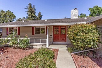 1219 Elderberry Dr in Sunnyvale, CA - Building Photo - Building Photo