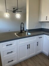 Plum Street Garden Apartments in Capitola, CA - Foto de edificio - Building Photo