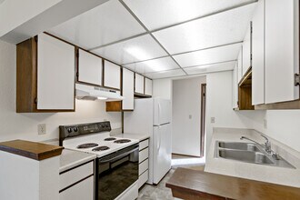 2534 Warner Ave in Enumclaw, WA - Building Photo - Building Photo