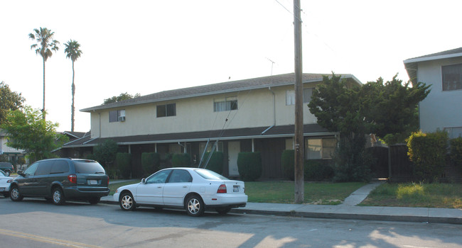 2127 Sahara Way in Santa Clara, CA - Building Photo - Building Photo