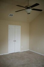 1733 Sully Ct in Stephenville, TX - Building Photo - Building Photo