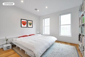 36 Dominick St in New York, NY - Building Photo - Building Photo
