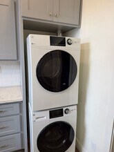 303 U St in Sacramento, CA - Building Photo - Building Photo