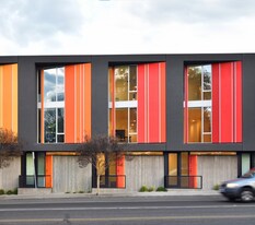 2427 Binnen Ln in Sacramento, CA - Building Photo