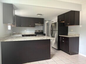 21W284 Tee Ln in Itasca, IL - Building Photo - Building Photo