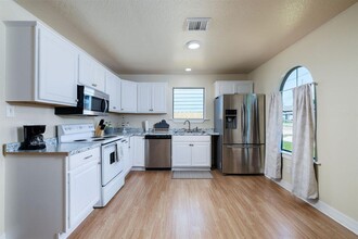 16859 W Juneau St in Montgomery, TX - Building Photo - Building Photo