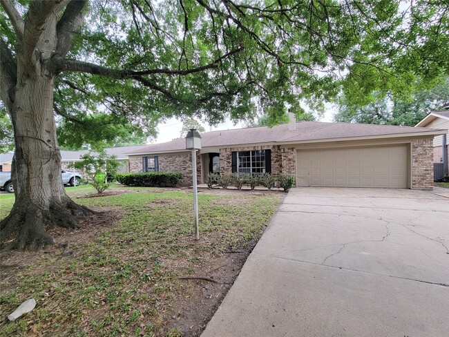 property at 1803 Cypress Dr