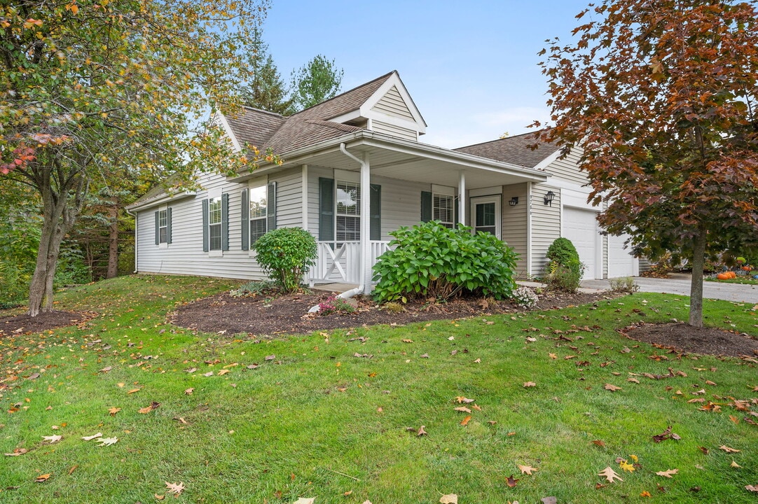 Concord Place Apartments in Mentor, OH - Building Photo