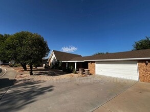 1697 Stucki Dr in Santa Clara, UT - Building Photo - Building Photo