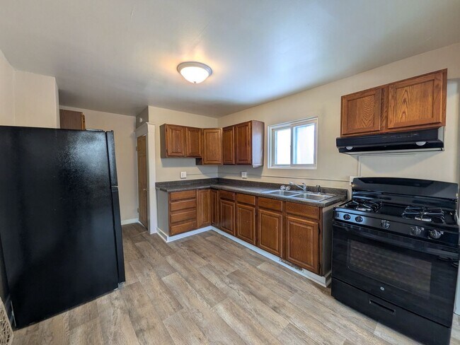 1513 Dean Ave in Des Moines, IA - Building Photo - Building Photo