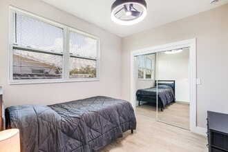 1840 Bluebird Ln in Englewood, FL - Building Photo - Building Photo