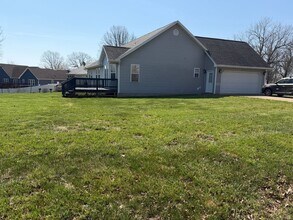 19958 Ladera Rd in Waynesville, MO - Building Photo - Building Photo