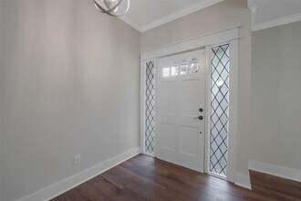 402 Forest Lake Dr in Seabrook, TX - Building Photo - Building Photo