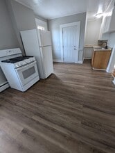 69 Webb St, Unit 3 in Hamden, CT - Building Photo - Building Photo
