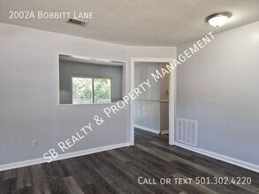 2002 Bobbitt Ln in Sherwood, AR - Building Photo - Building Photo