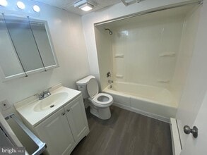 175 Old River Rd in Wilkes-Barre, PA - Building Photo - Building Photo