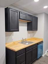 158 Cliff St, Unit 2 in Norwich, CT - Building Photo - Building Photo