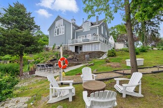 1 Deer Is Rd in Newburyport, MA - Building Photo - Building Photo