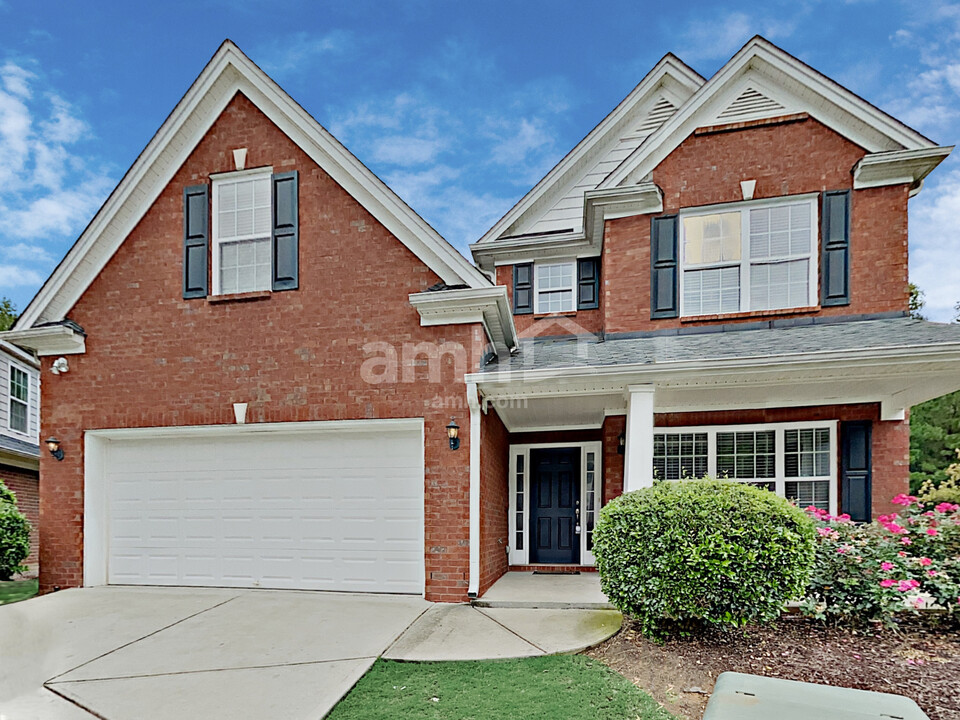 2465 Hickory Station Cir in Snellville, GA - Foto de edificio