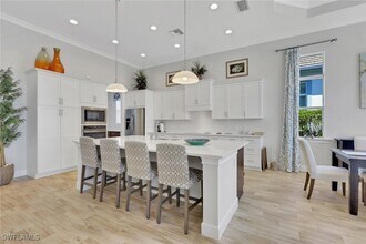 6394 Warwick Ave in Naples, FL - Building Photo - Building Photo